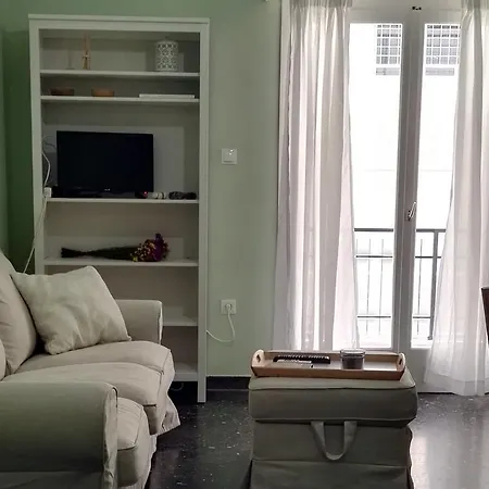 Paris Spacious Beach Loutráki