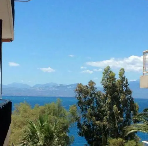 Paris Spacious Beach * Лоутраки