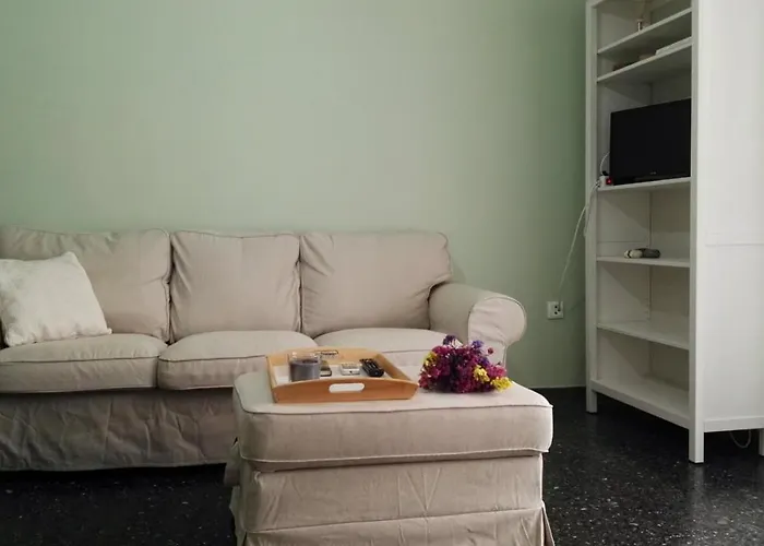 Paris Spacious Beach *