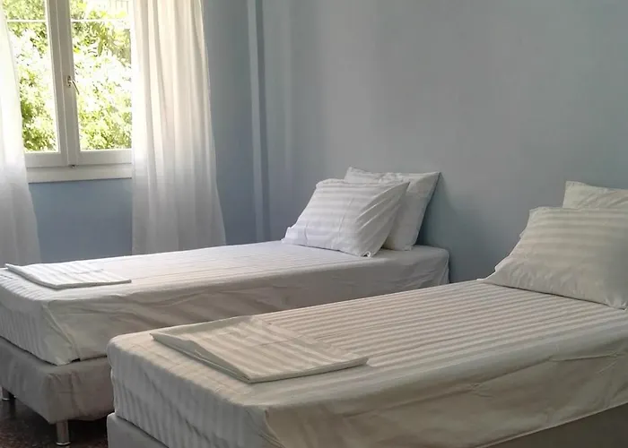 Paris Spacious Beach * Лоутраки